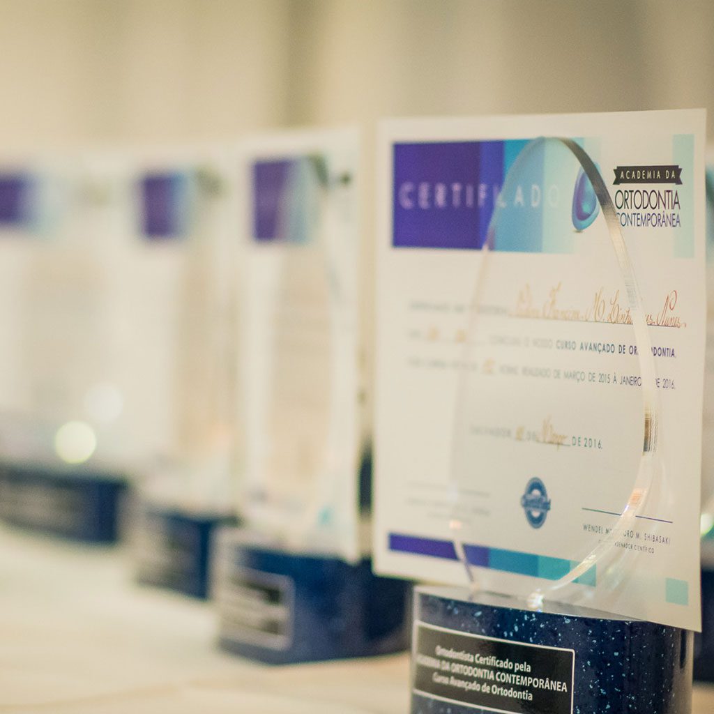 CERTIFICADO - CURSO DA ORTODONTIA CONTEMPORÂNEA