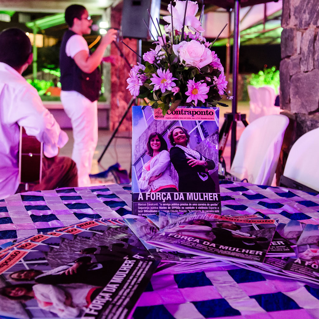 MÚSICA AO VIVO - LANÇAMENTO DA REVISTA CONTRAPONTO/AGGEB